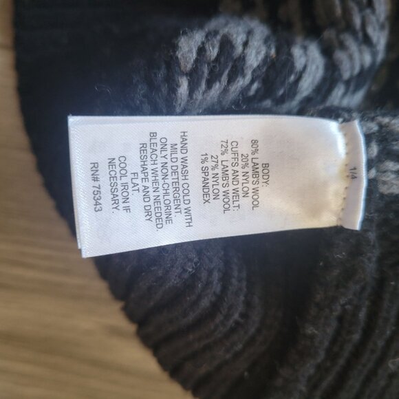 Refectory Mens V-Neck Wool Blend Pullover Sweater Gray & White Pattern Size L - Picture 3 of 3